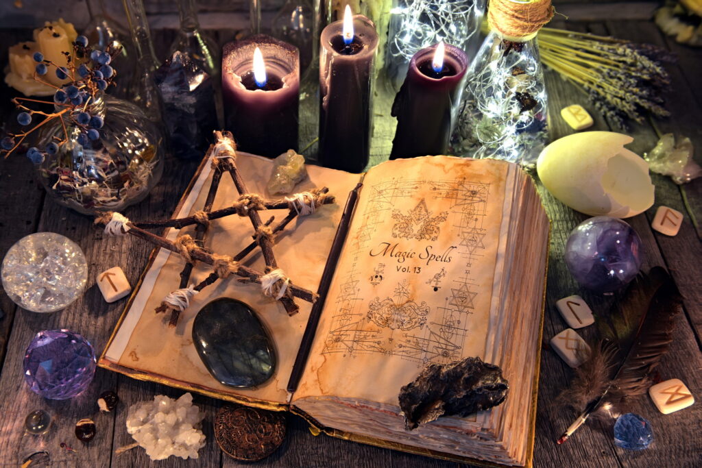 Recherchez-vous l’amour de votre vie ? Souhaitez-vous reconquérir votre âme sœur ? Désirez-vous séduire votre patron ou un ami ? Sachez que tout reste possible aujourd’hui avec le grand médium Gavi. Il vous garantit un envoûtement d’amour de haut niveau.